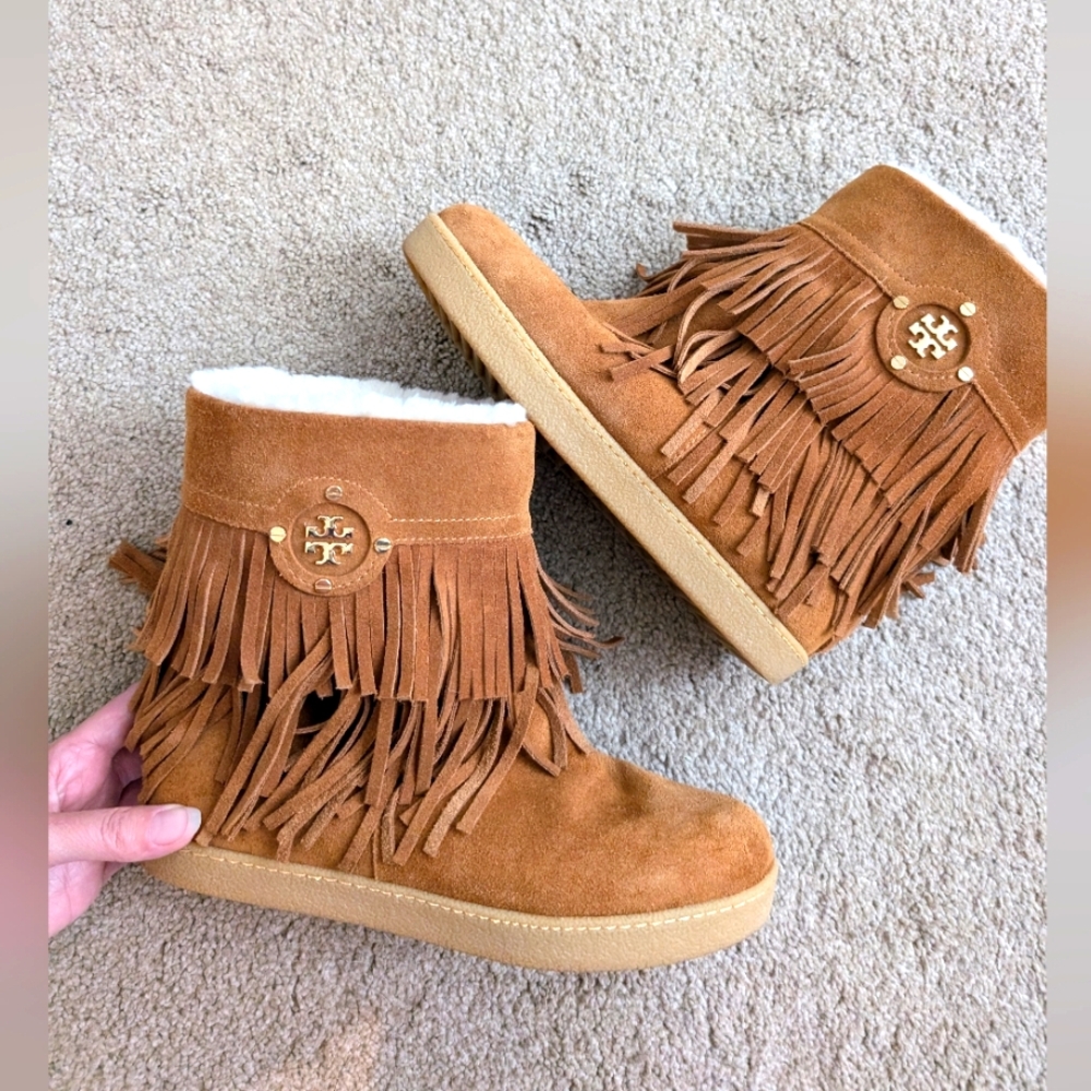 Tory Burch Brown Tan Moccasins with Fringe